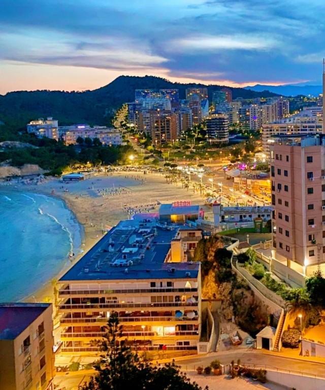 3 bedroom Apartment in Benidorm, Costa Blanca - Property BL7196O