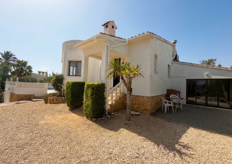 Property thumbnail 1