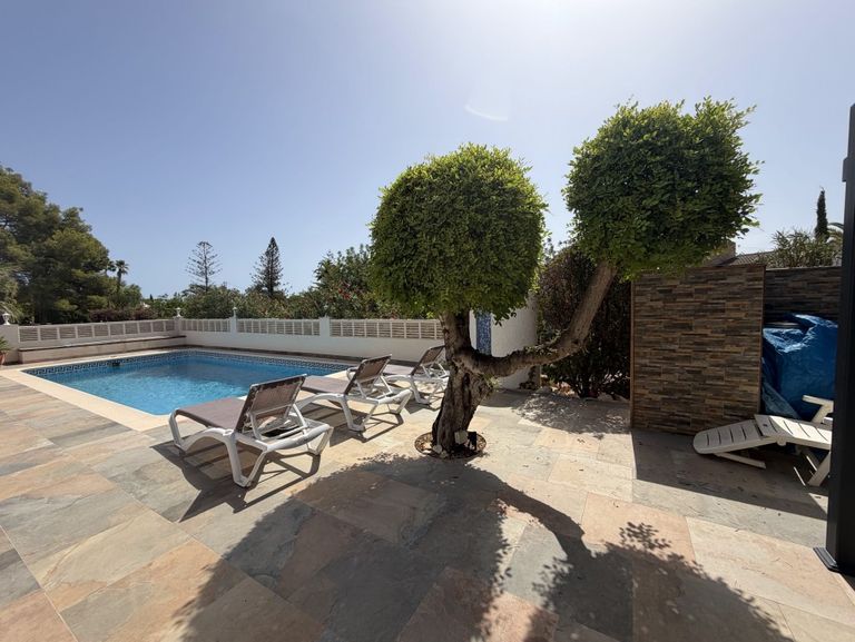 Property thumbnail 39