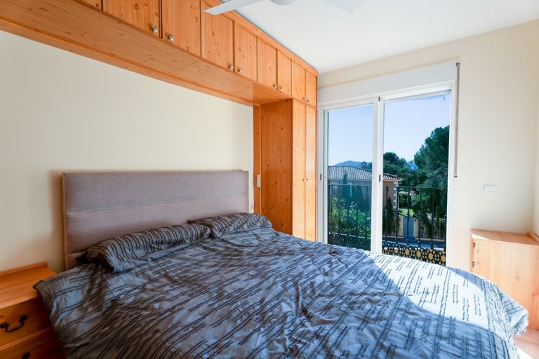 Property thumbnail 40
