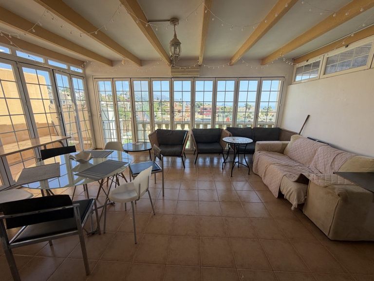 Property thumbnail 12