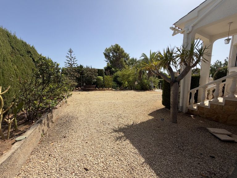 Property thumbnail 28
