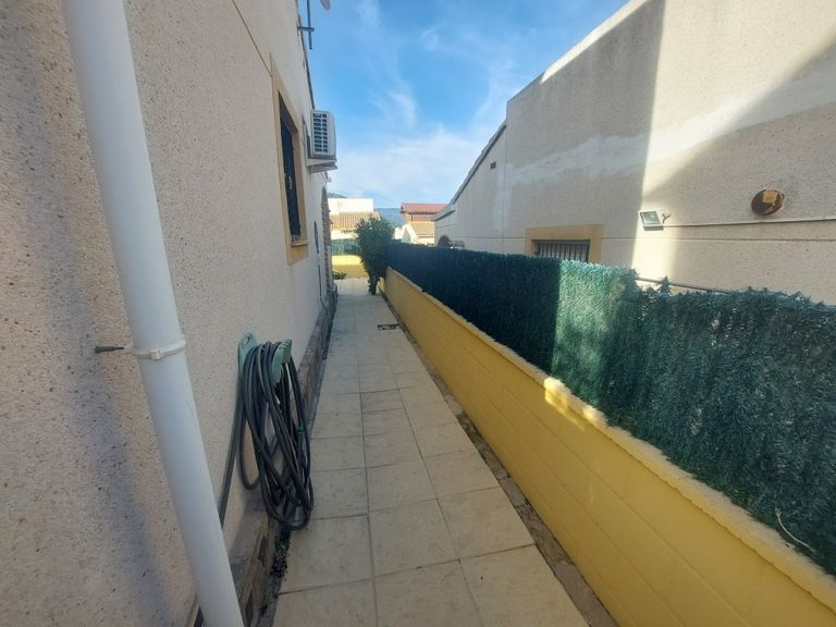 Property thumbnail 35