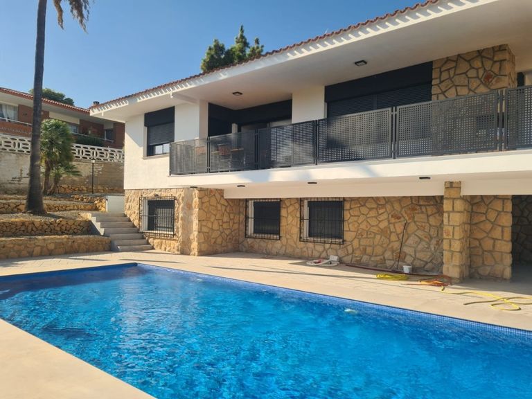 Property thumbnail 1
