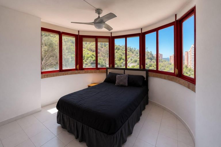 Property thumbnail 1
