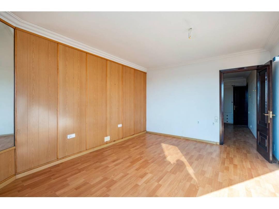 Property image 198