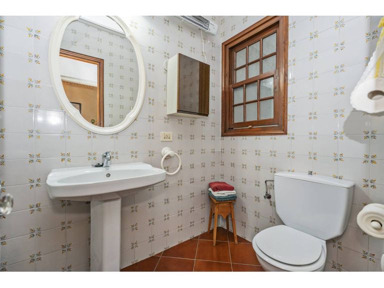 Property thumbnail 11