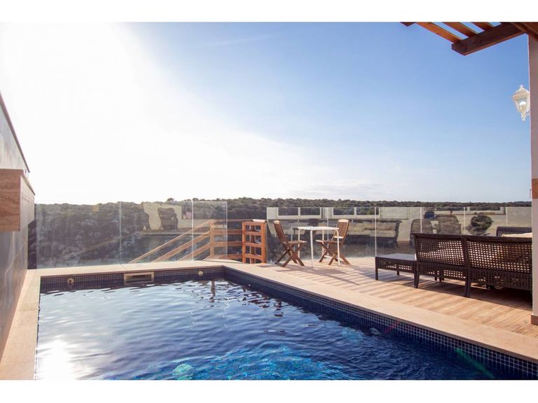 Property thumbnail 3