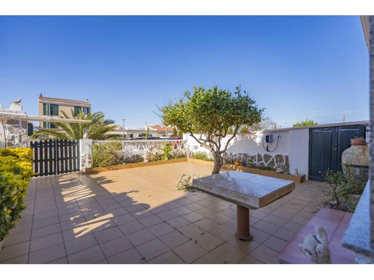 Property thumbnail 1