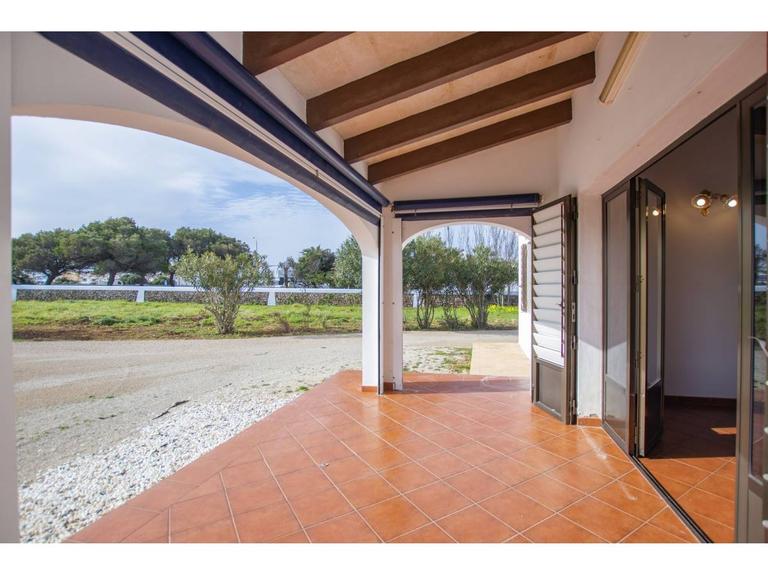 Property thumbnail 1