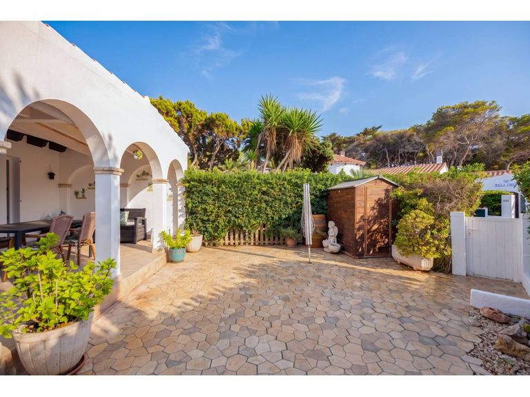 Property thumbnail 1
