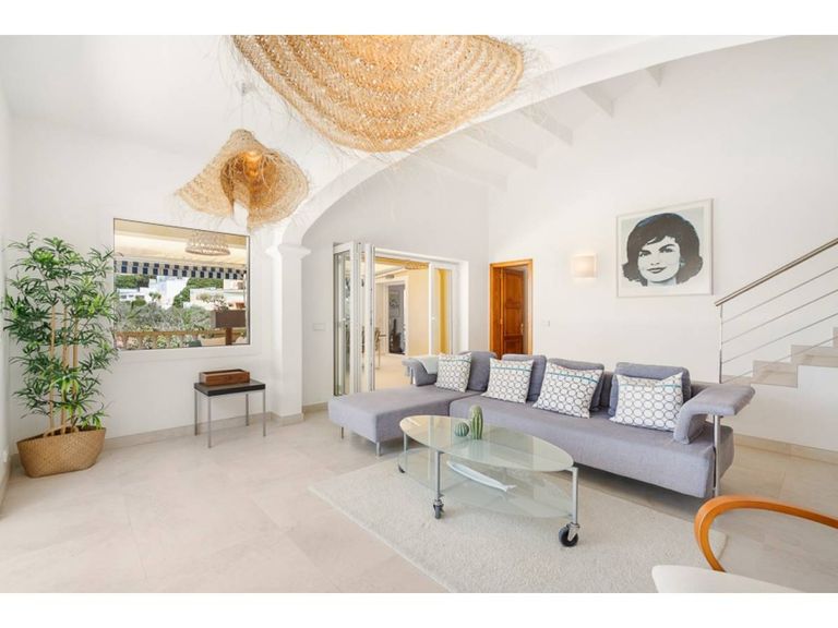Property thumbnail 2