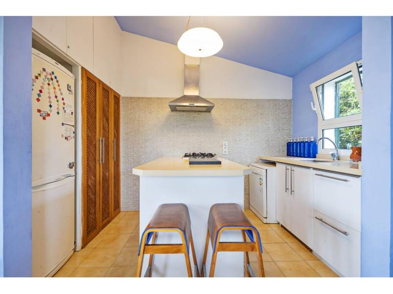 Property thumbnail 13