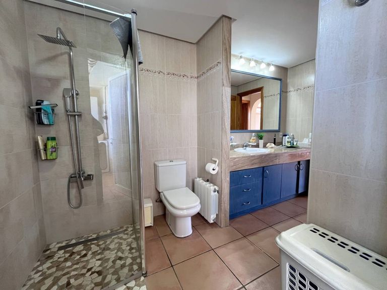 Property thumbnail 43