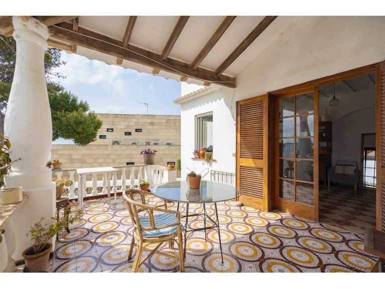 Property thumbnail 2
