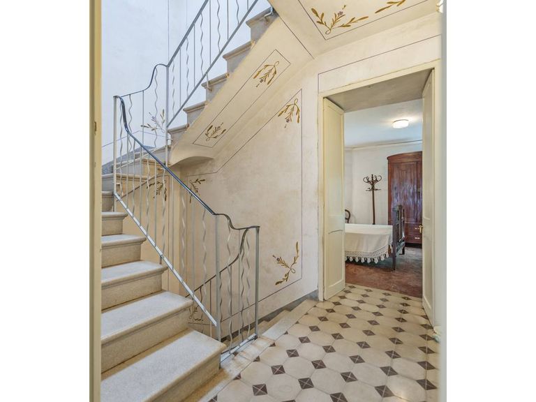 Property thumbnail 42