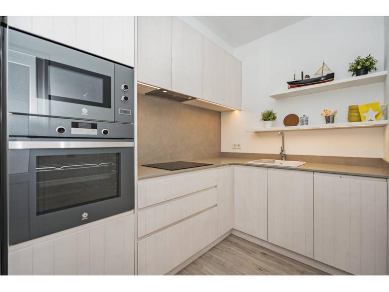 Property thumbnail 32