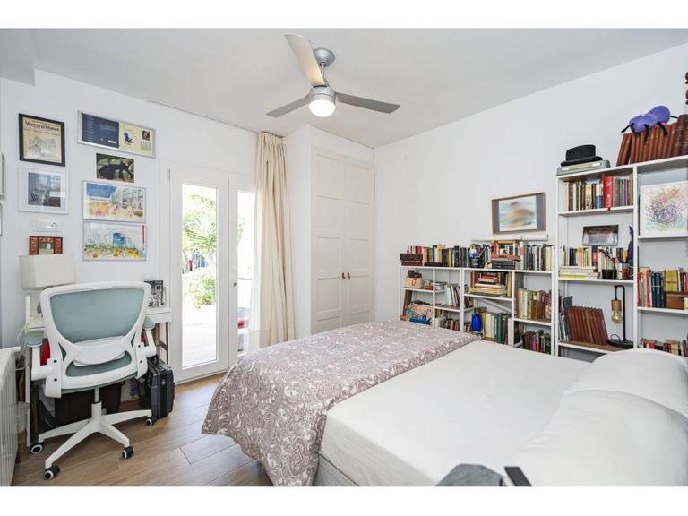 Property thumbnail 24