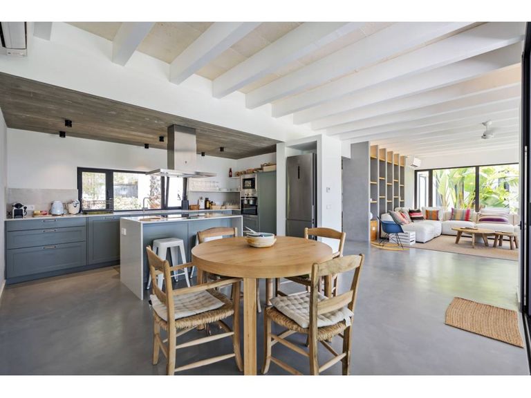 Property thumbnail 11