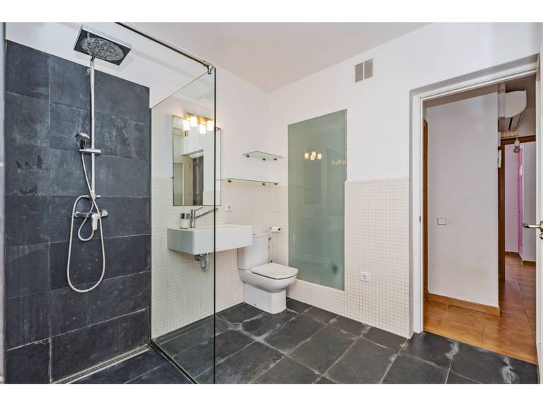 Property thumbnail 19