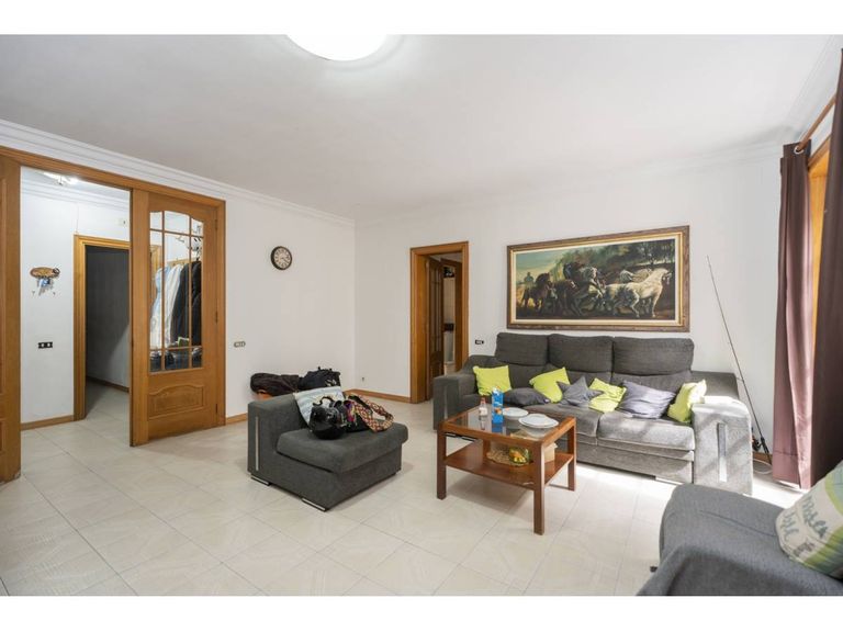 Property thumbnail 32