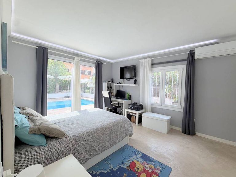 Property thumbnail 14