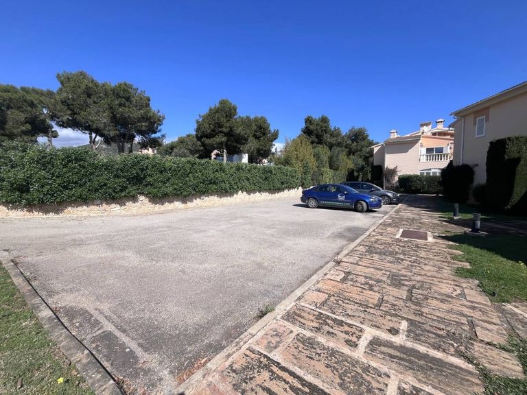 Property thumbnail 25