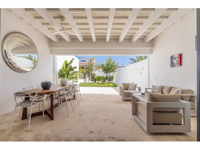 Property thumbnail 1