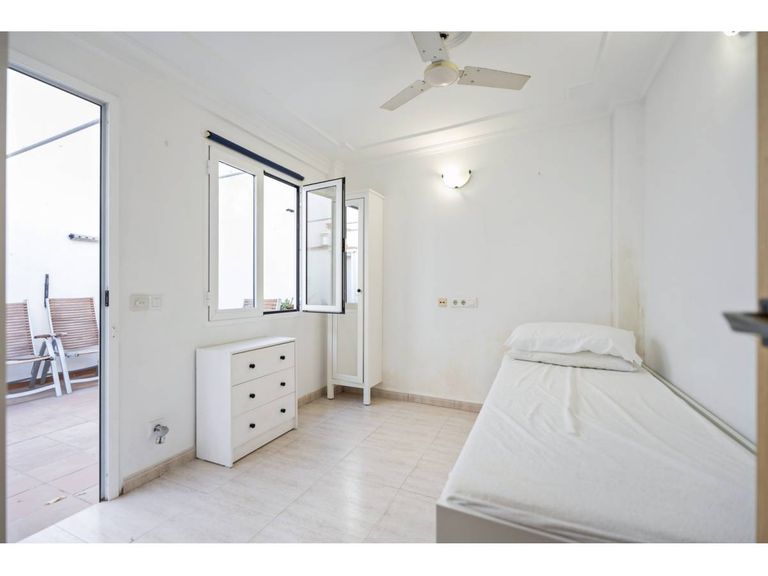 Property thumbnail 9