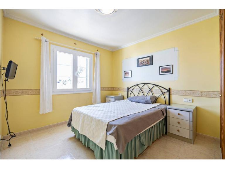 Property thumbnail 6