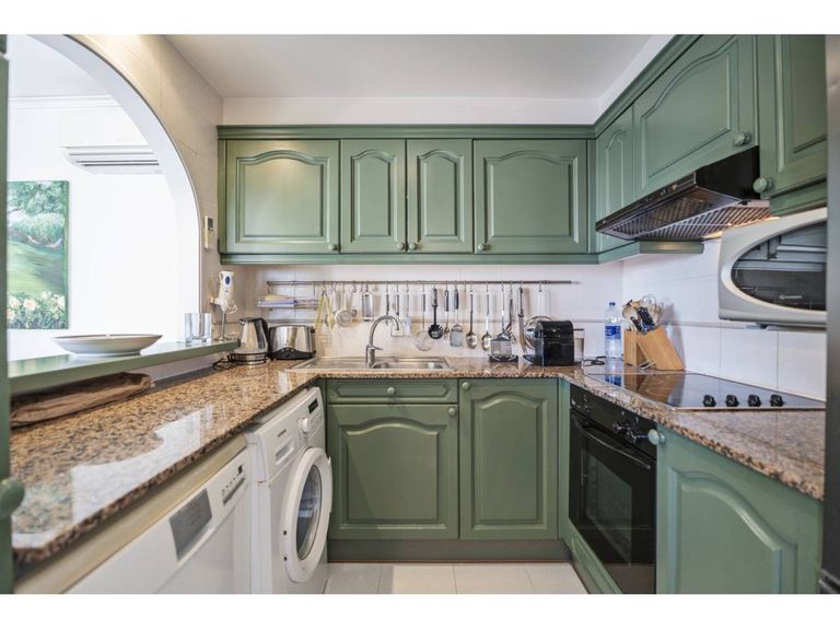 Property thumbnail 8