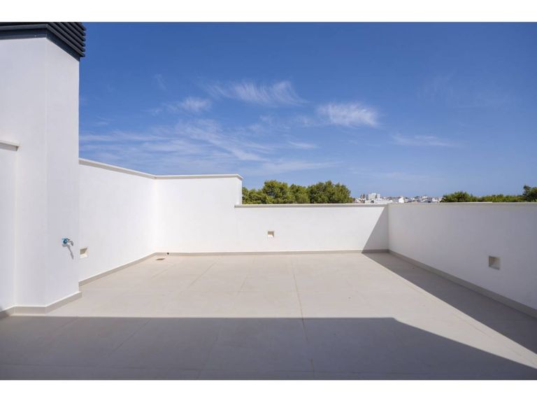 Property thumbnail 25