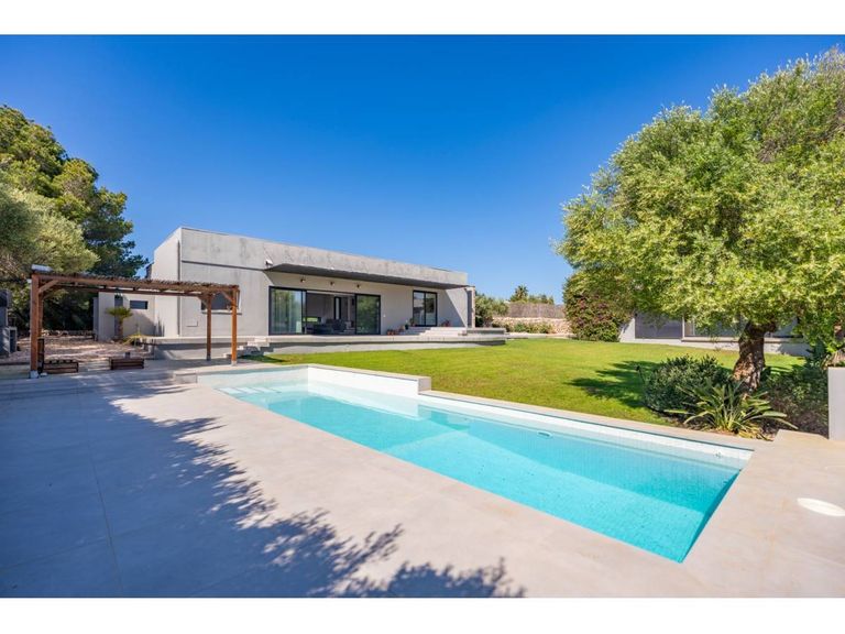 Property thumbnail 36