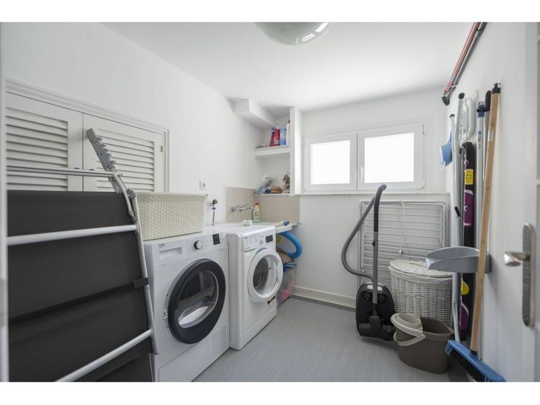 Property thumbnail 22