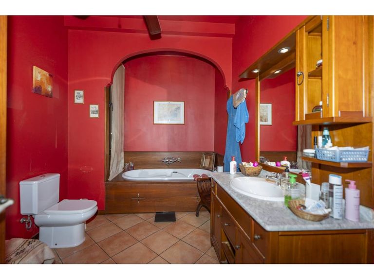 Property thumbnail 12