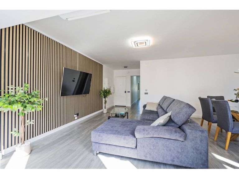 Property thumbnail 1
