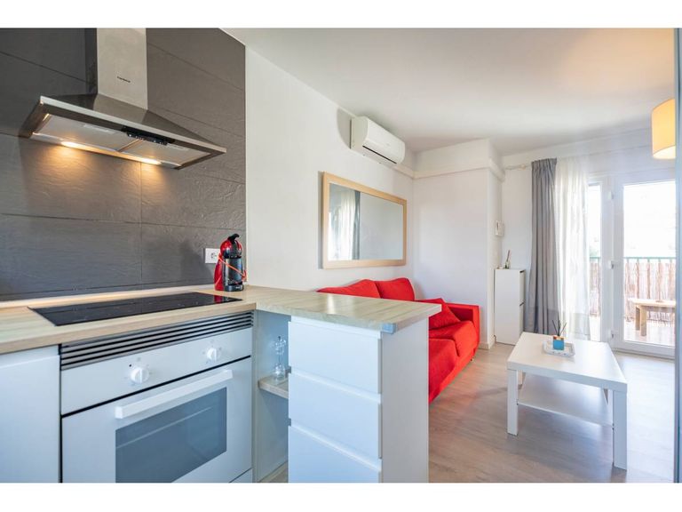 Property thumbnail 8