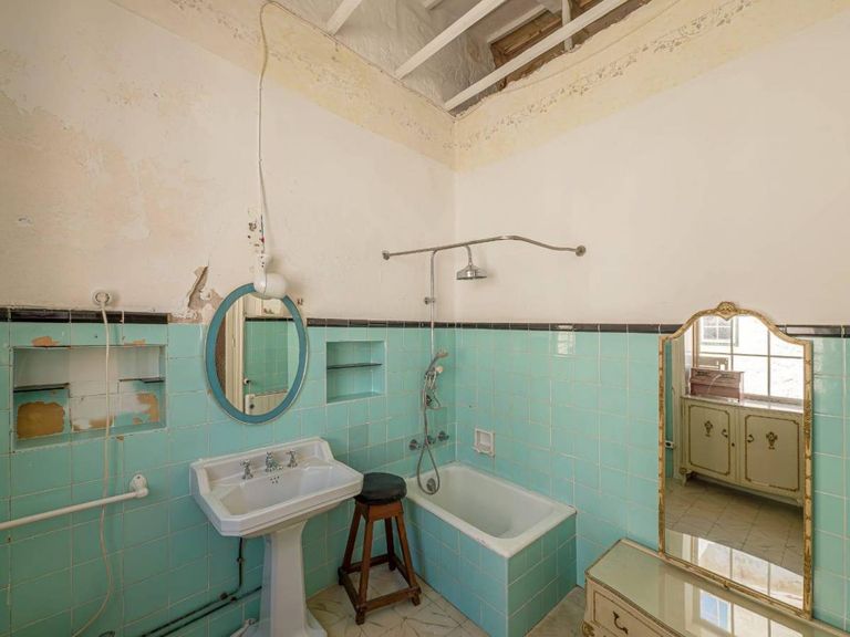 Property thumbnail 11