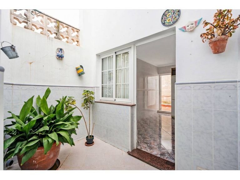 Property thumbnail 30