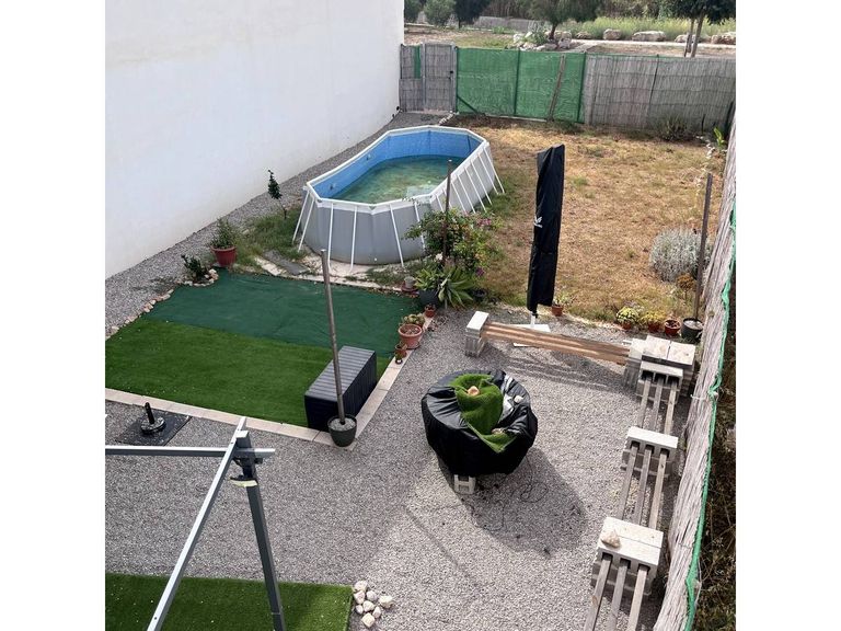 Property thumbnail 1