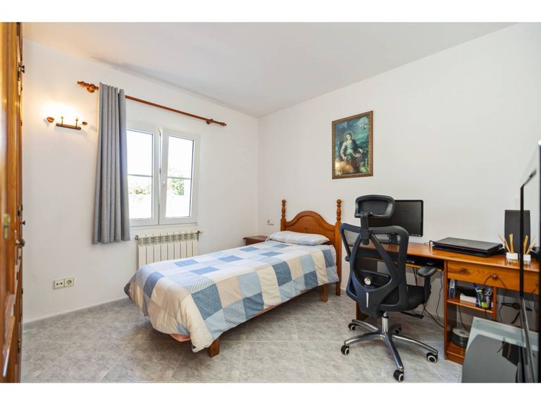 Property thumbnail 15