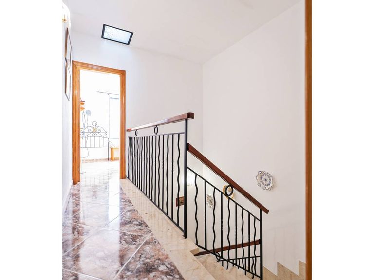 Property thumbnail 10
