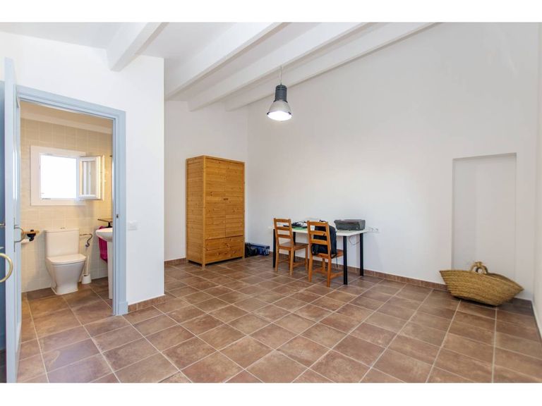 Property thumbnail 16
