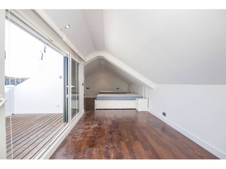 Property thumbnail 19
