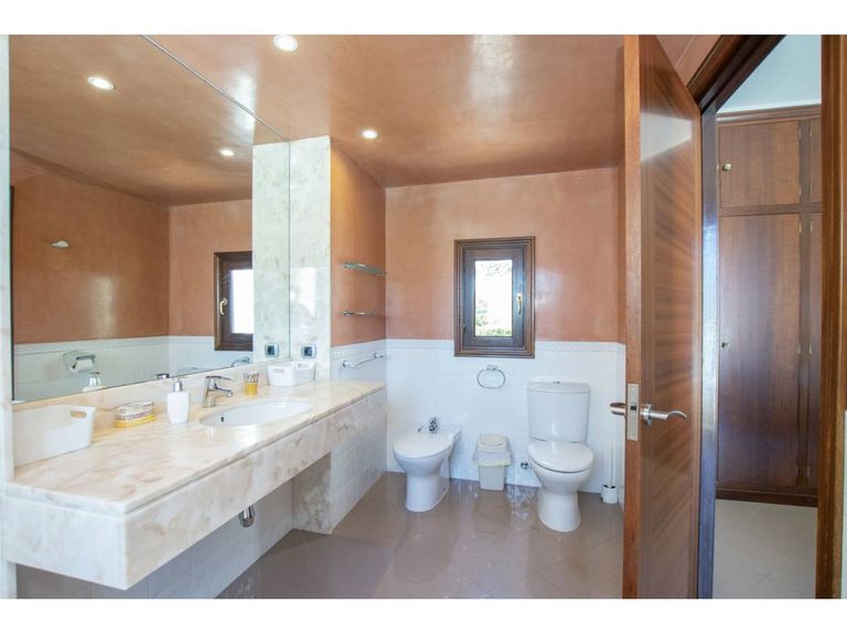 Property thumbnail 32
