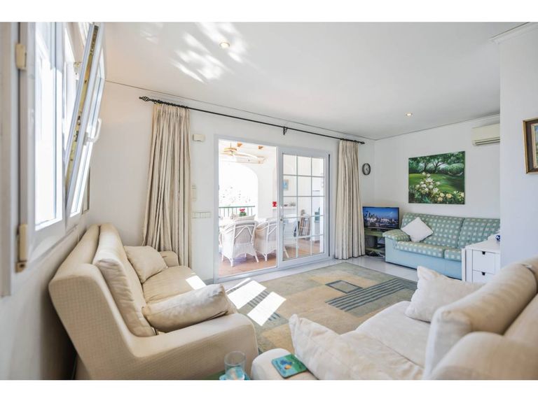 Property thumbnail 13