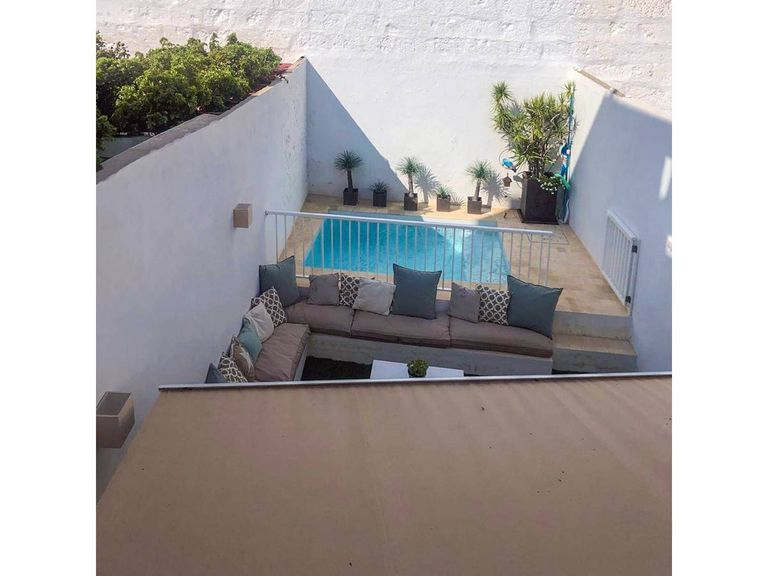Property thumbnail 1