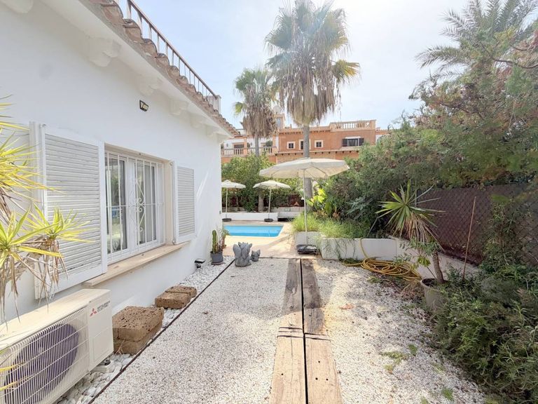 Property thumbnail 3