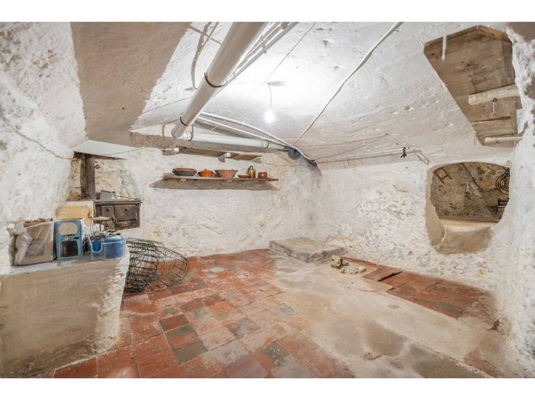 Property thumbnail 37