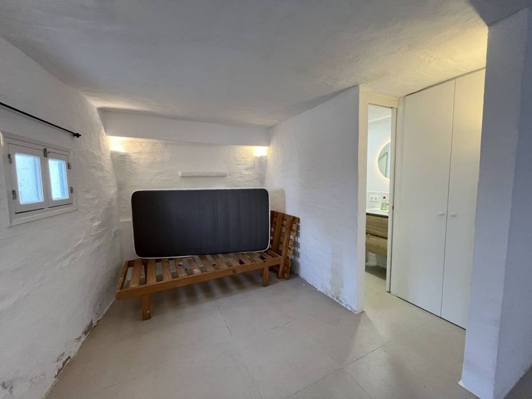 Property thumbnail 13